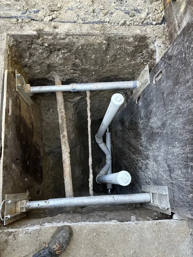 Experienced plumber completing Drain Cleaning work in Spokane